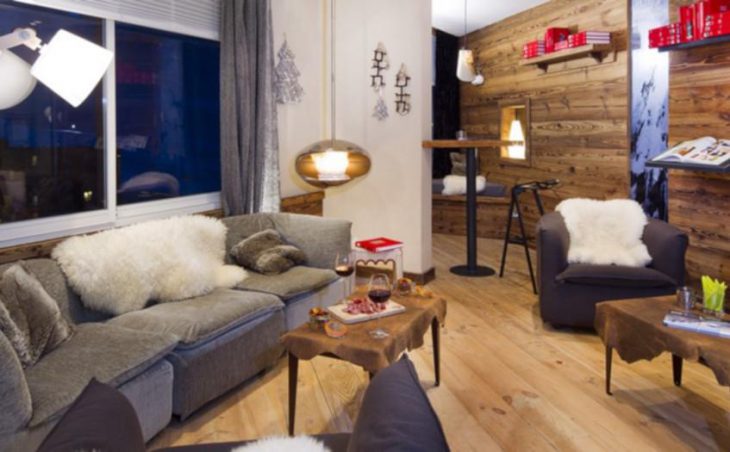 Hotel Les Trois Vallees, Val Thorens, Sofa Lounge